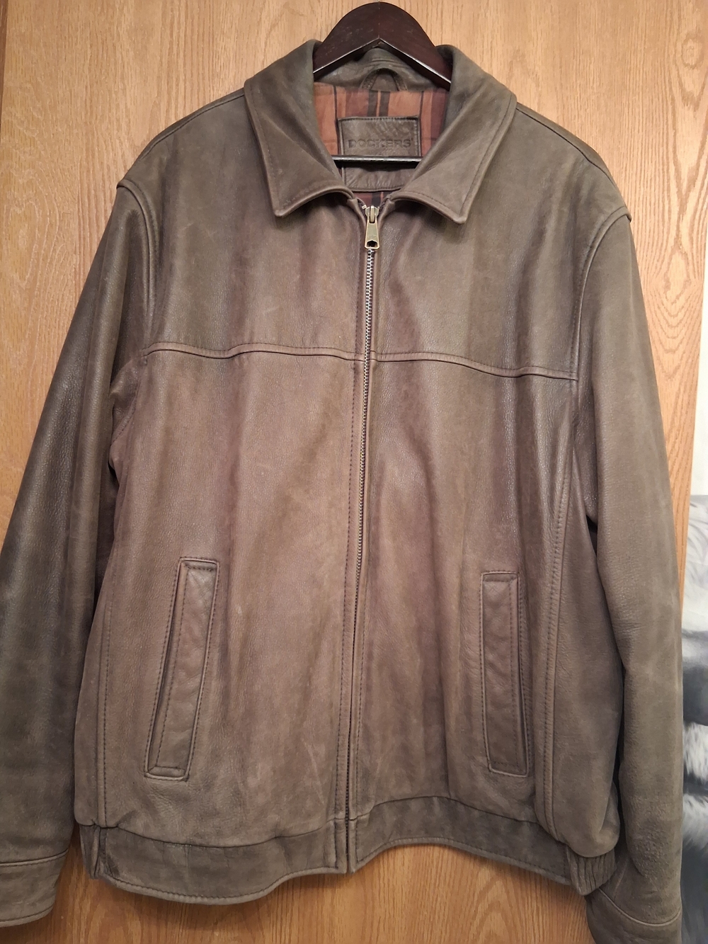 Dockers Men's Brown Leather Bomber Jacket